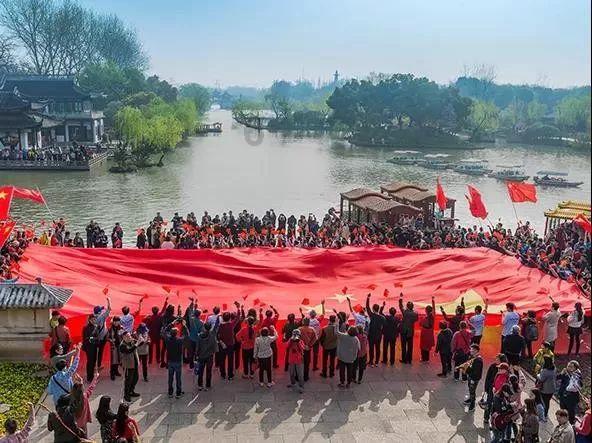 闺蜜过生日，给她送什么礼物好呢？